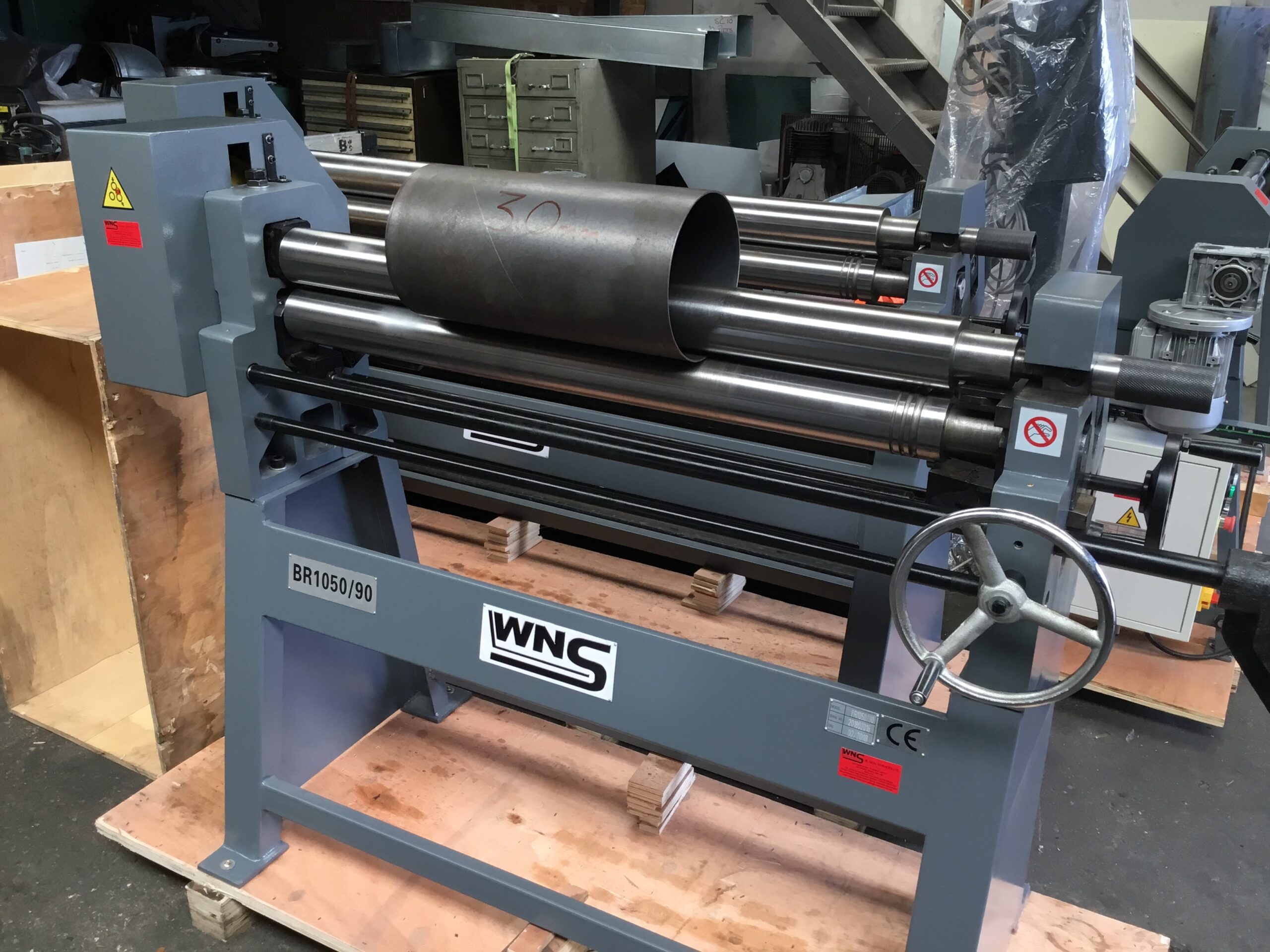 wns-bending-rolls-br1050x90j-d38 WNS HAND BENDING ROLLS (BR1050/90J)
