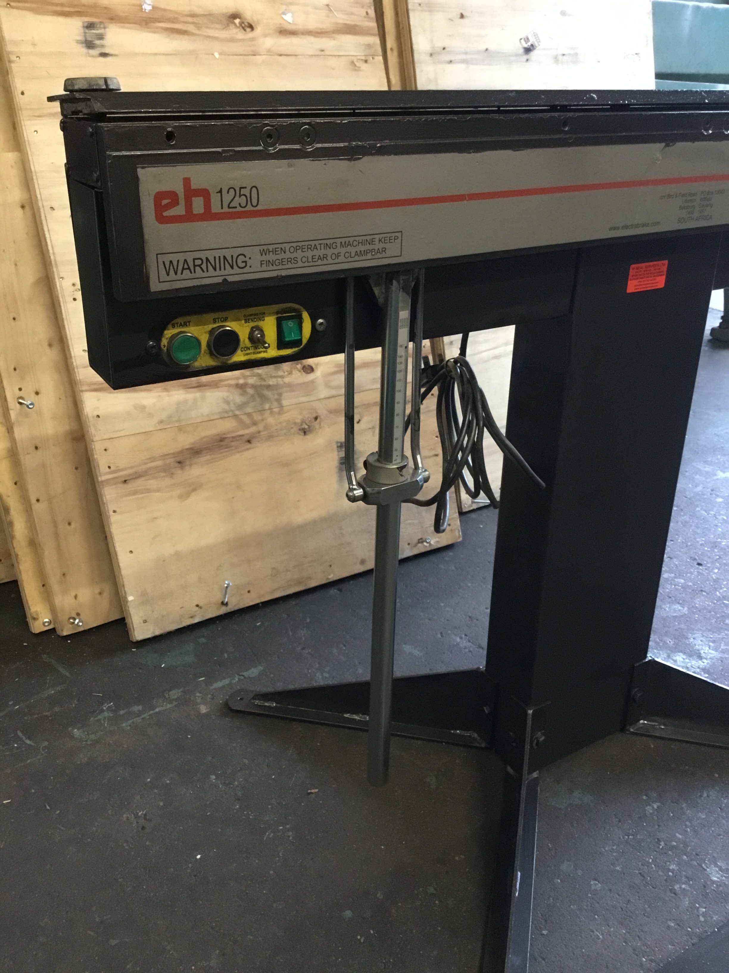 electrabrake-eh1250-magnabend-magnetic-folder-ebf1250 (6) USED ELECTRABRAKE EH1250 MAGNABEND MAGNETIC FOLDER (EBF1250)