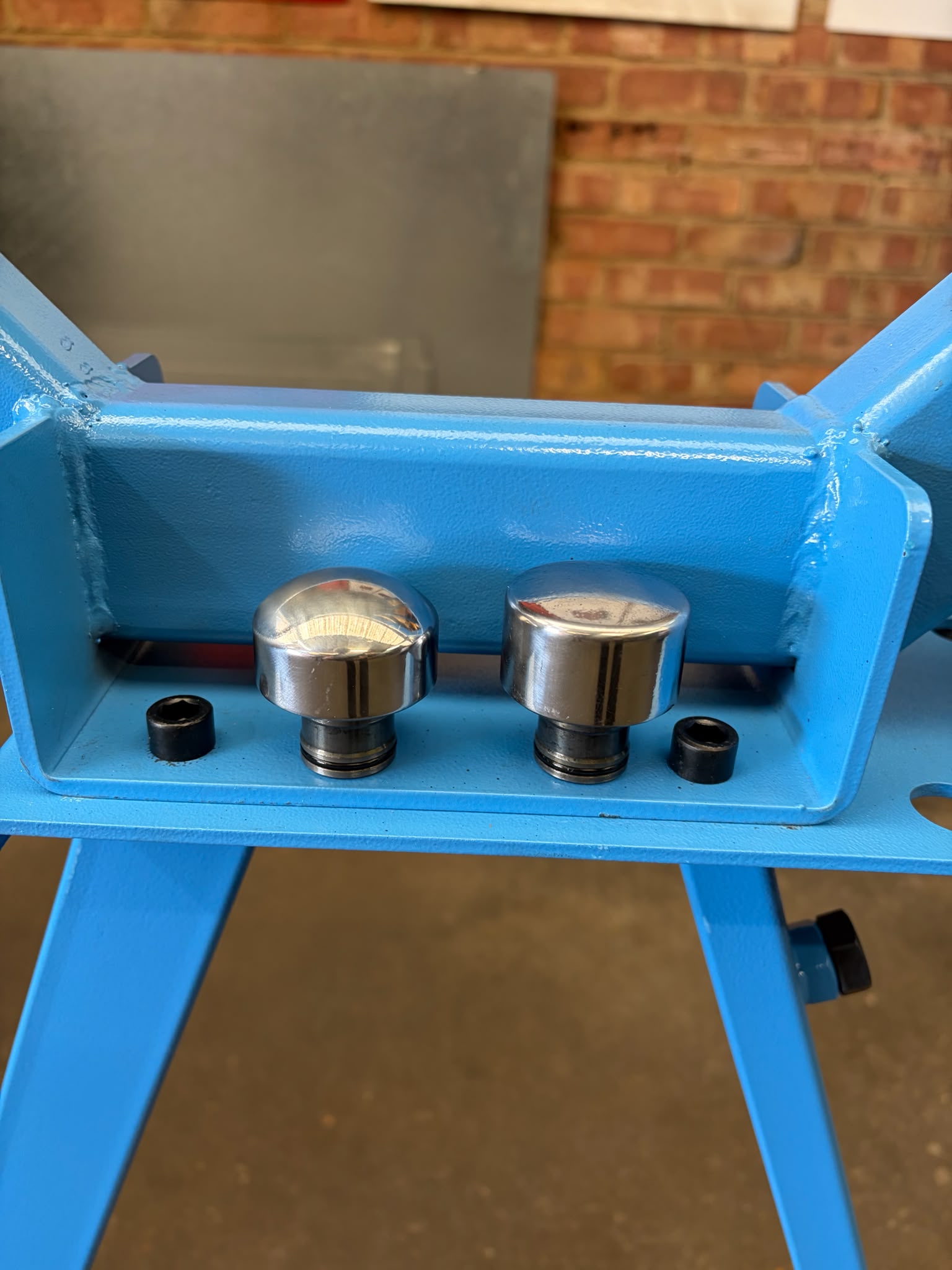 pneumatic-planishing-hammer-ph508b (15) WNS PNEUMATIC PLANISHING HAMMER (PH508B)