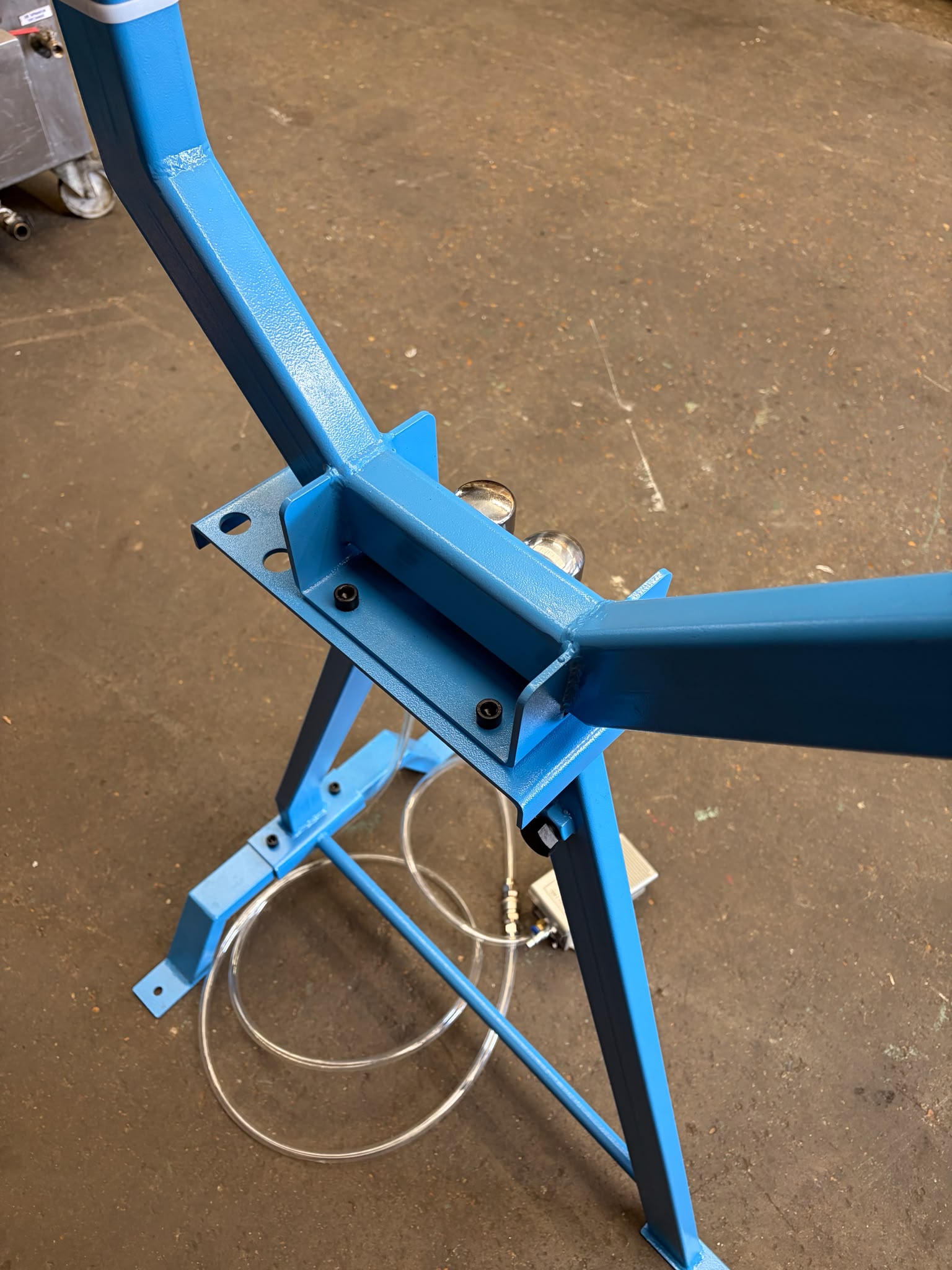 pneumatic-planishing-hammer-ph508b (2) WNS PNEUMATIC PLANISHING HAMMER (PH508B)