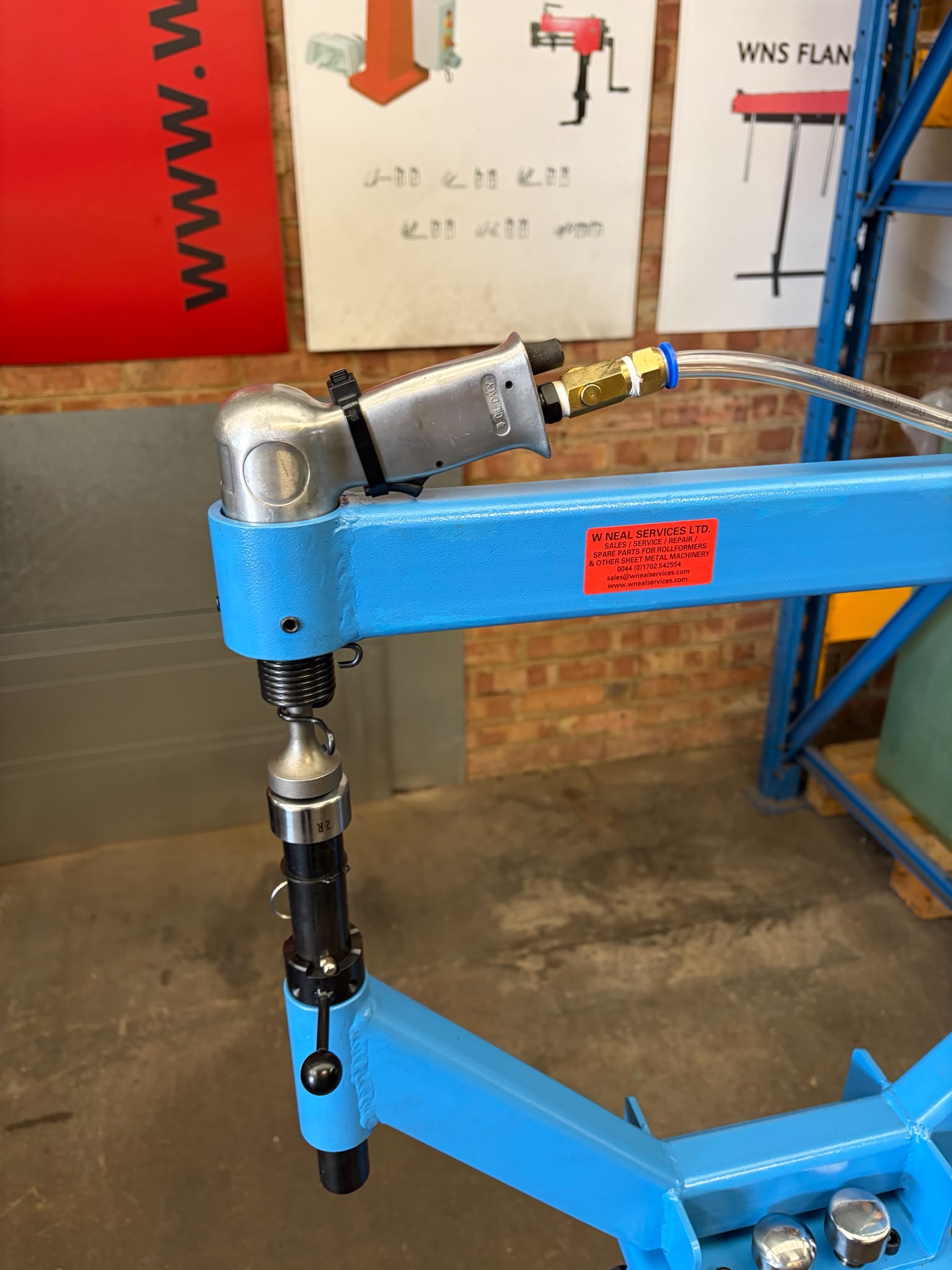 pneumatic-planishing-hammer-ph508b (9) WNS PNEUMATIC PLANISHING HAMMER (PH508B)