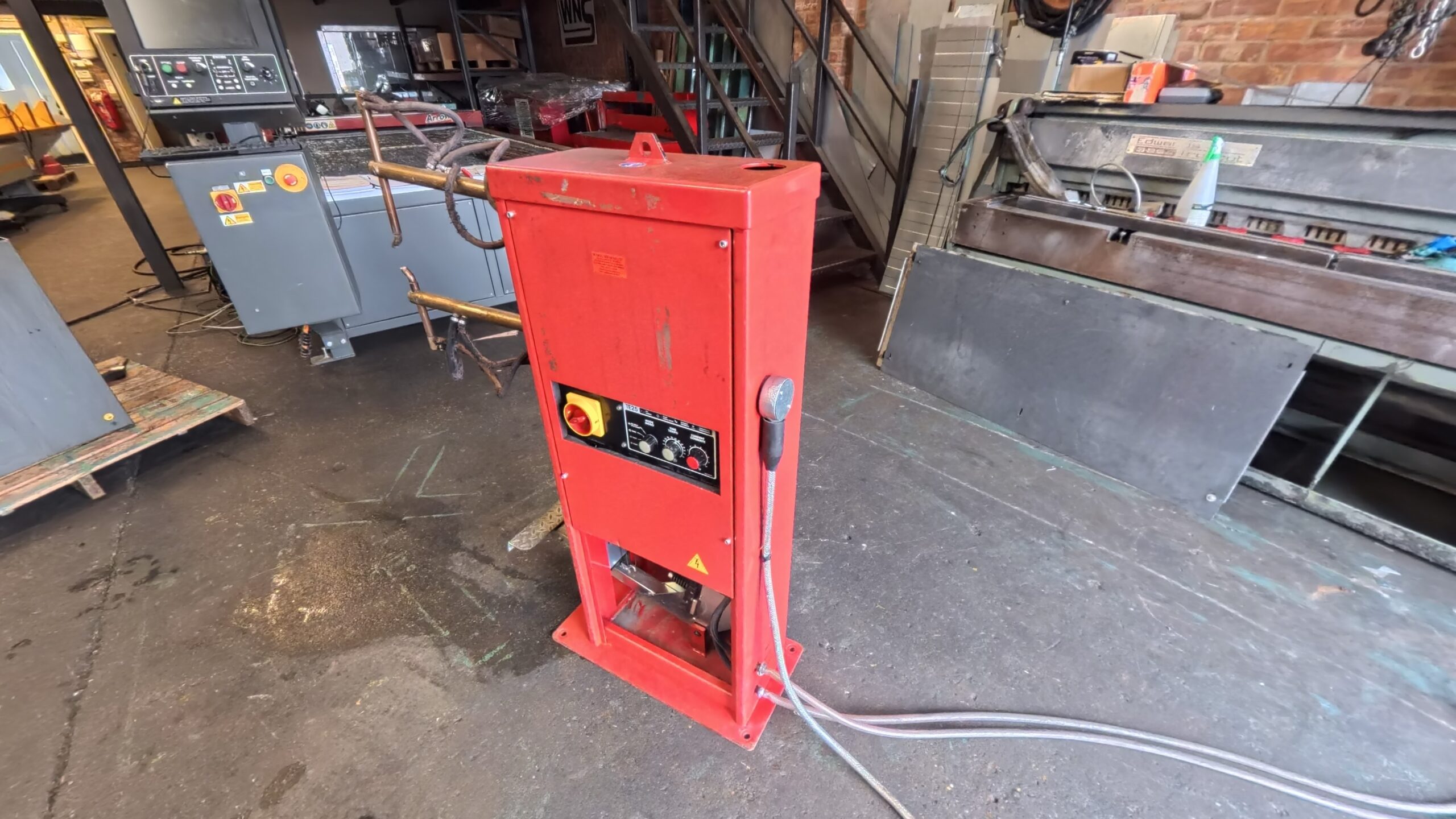 tecna-spot-welder-tsw04 (6)