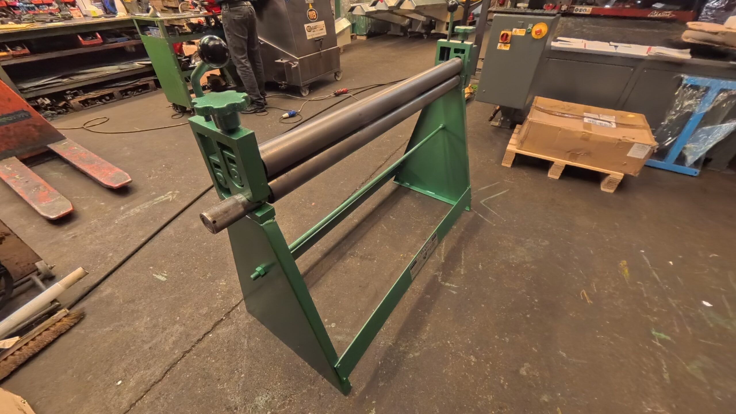 waltons-hand-bending-rolls-wbr02 (2)